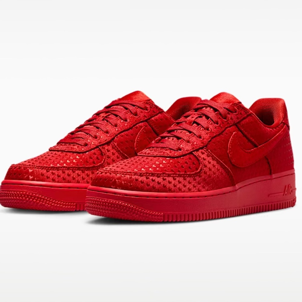 ❤️ NIKE AIR FORCE 1 LOW VALENTINES DAY RED ❤️